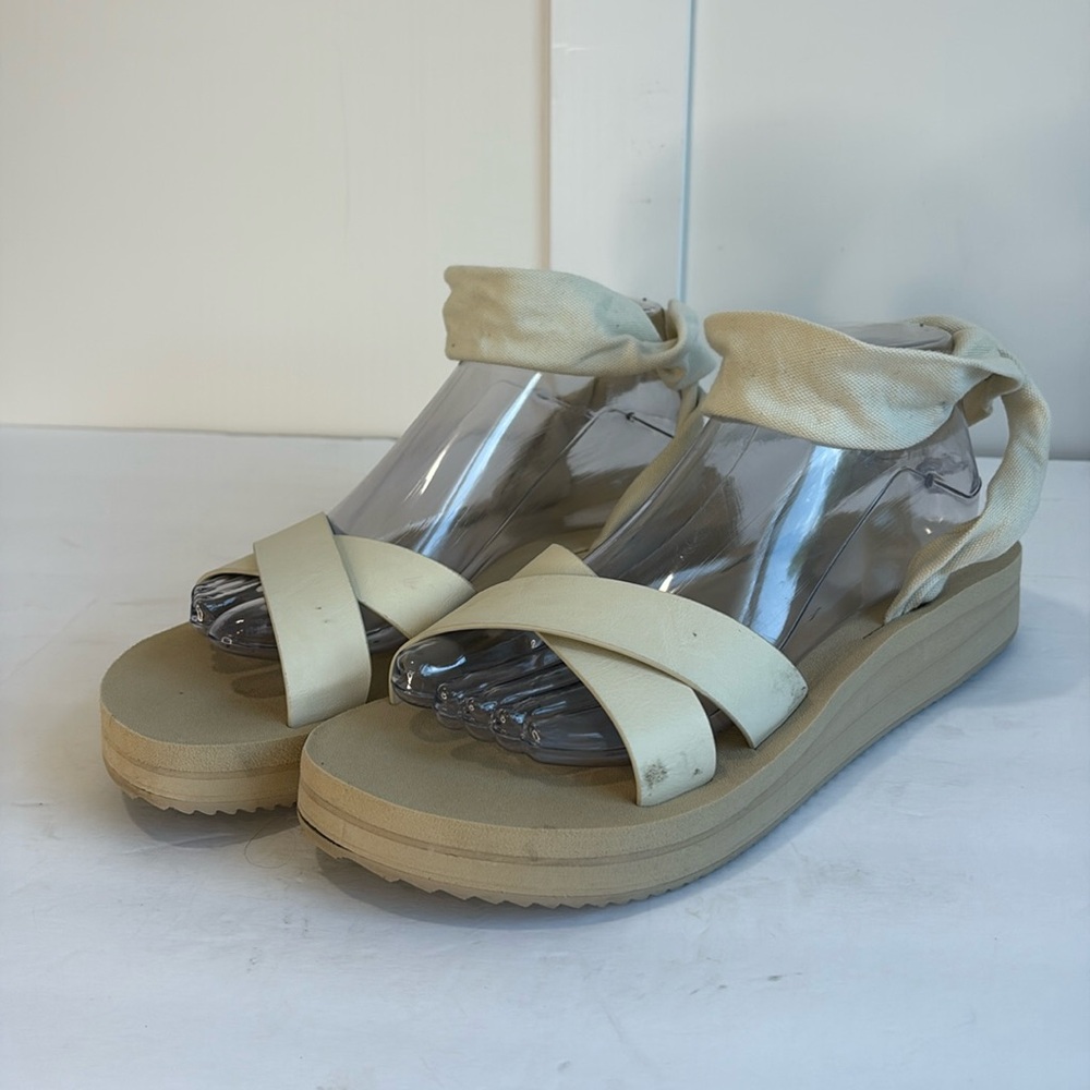 Sanuk Highland Sling Beige Leather and Fabric Platform Ankle Sandal
